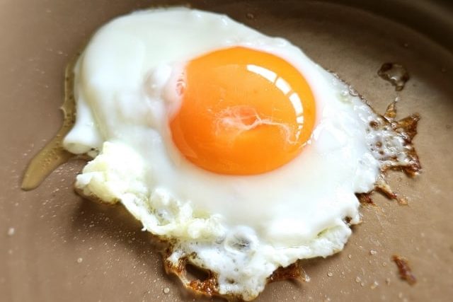 目玉焼きトッピング