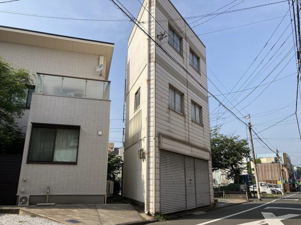 カレー屋たわらの外観